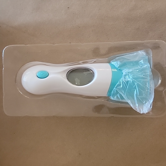 8 in 1 Infrared Thermometer Colour Screen Indicator by Shenzhen NEW WITH TAGS - Picture 5 of 5